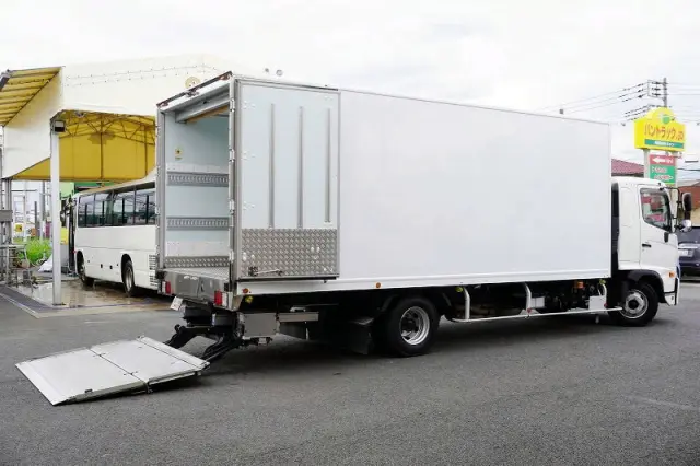 日野 レンジャー 2KG-FD2ABA(2WD)の写真9