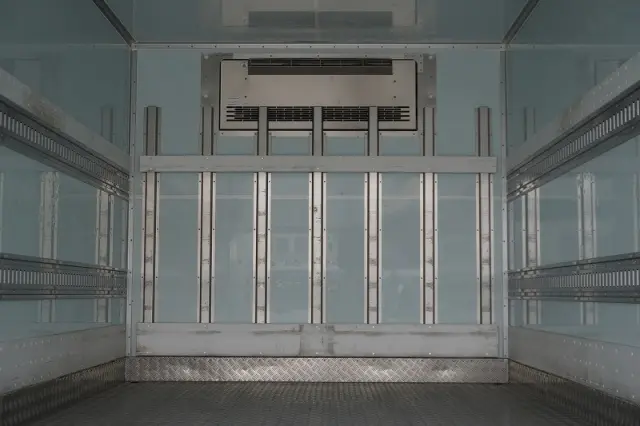 日野 レンジャー 2KG-FD2ABA(2WD)の写真23
