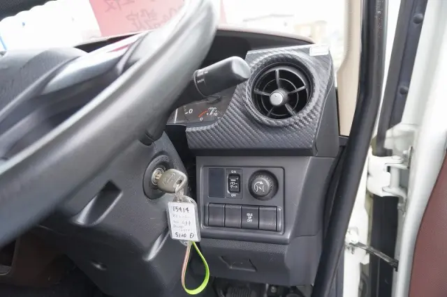 日野 レンジャー 2KG-FD2ABA(2WD)の写真39