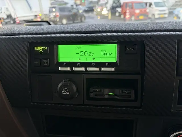 日野 レンジャー 2KG-FD2ABA(2WD)の写真47