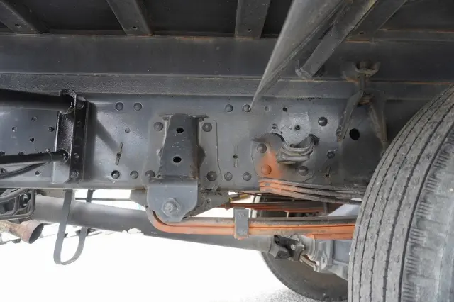 いすゞ エルフ SKG-NPR85YN(2WD)の写真12