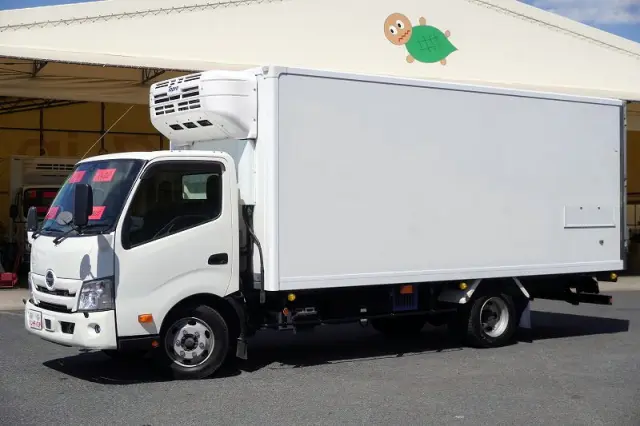 日野 デュトロ 2RG-XZU722M(2WD)の写真1
