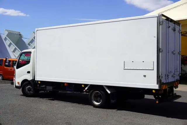 日野 デュトロ 2RG-XZU722M(2WD)の写真7