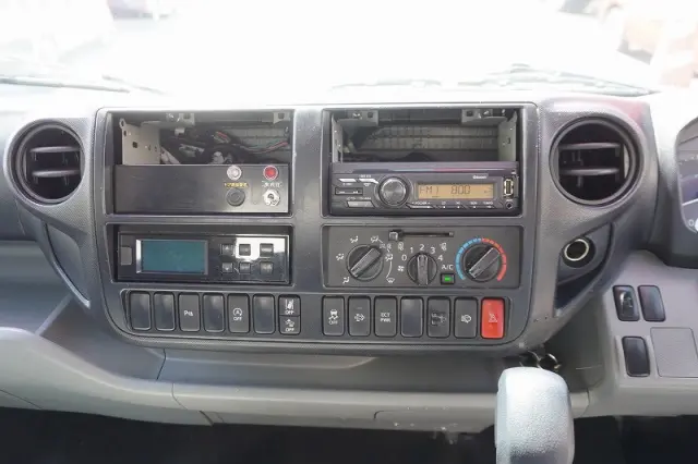 日野 デュトロ 2RG-XZU722M(2WD)の写真32