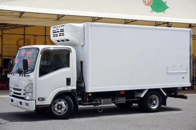 いすゞ エルフ 2RG-NPR88AN(2WD)の写真1