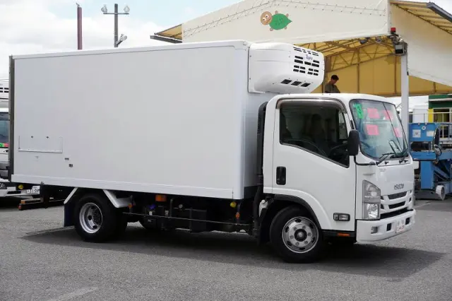 いすゞ エルフ 2RG-NPR88AN(2WD)の写真6