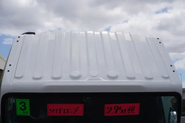 いすゞ エルフ 2RG-NPR88AN(2WD)の写真16
