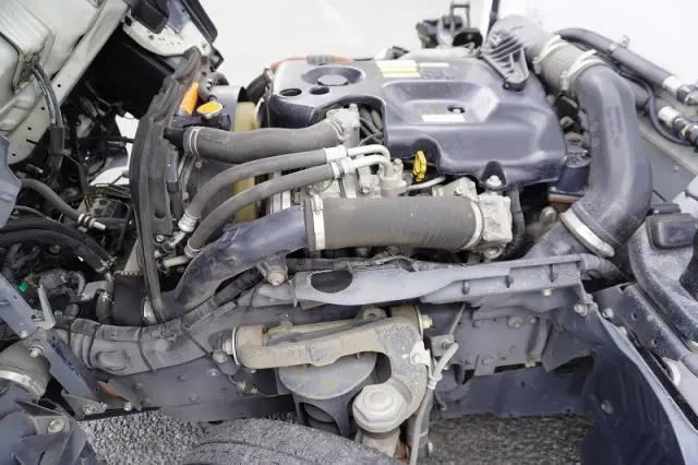 いすゞ エルフ TPG-NHR85AN(2WD)の写真14
