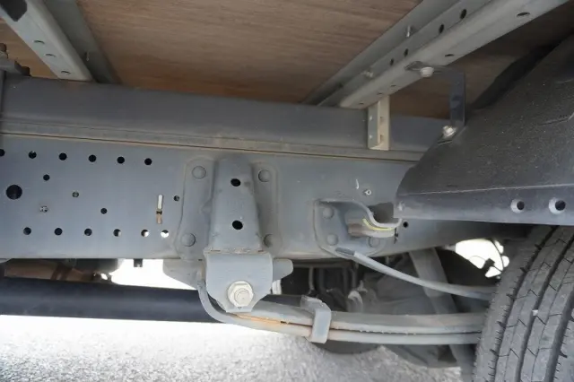 いすゞ エルフ TRG-NLR85AN(2WD)の写真11