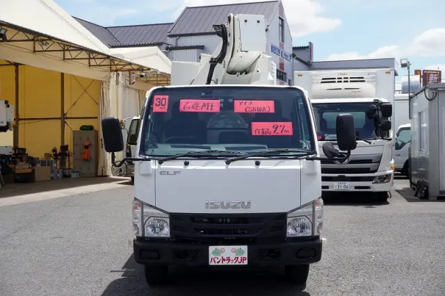 いすゞ エルフ TPG-NKR85AN(2WD)の写真2