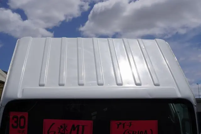 いすゞ エルフ TPG-NKR85AN(2WD)の写真16