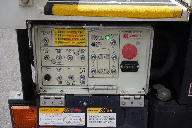 三菱 キャンター TPG-FEA50(2WD)の写真37