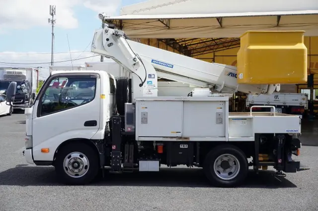 日野 デュトロ TKG-XZU600X(2WD)の写真3