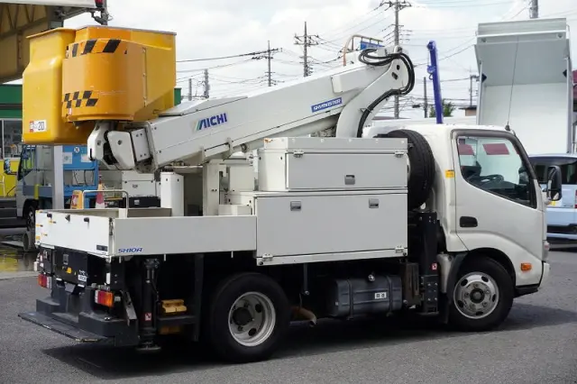 日野 デュトロ TKG-XZU600X(2WD)の写真8