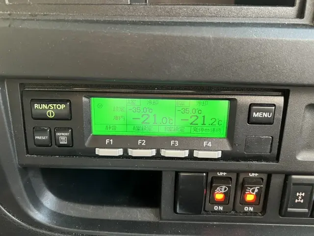 いすゞ ギガ 2PG-CYJ77D(8x4)の写真49
