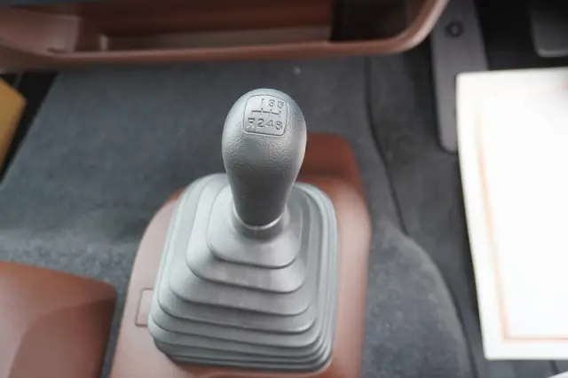 日野 レンジャー 2KG-FD2ABG(2WD)の写真38
