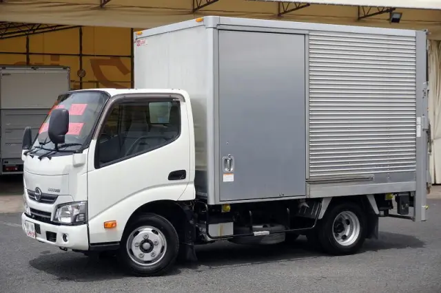 日野 デュトロ TKG-XZU605M(2WD)の写真1