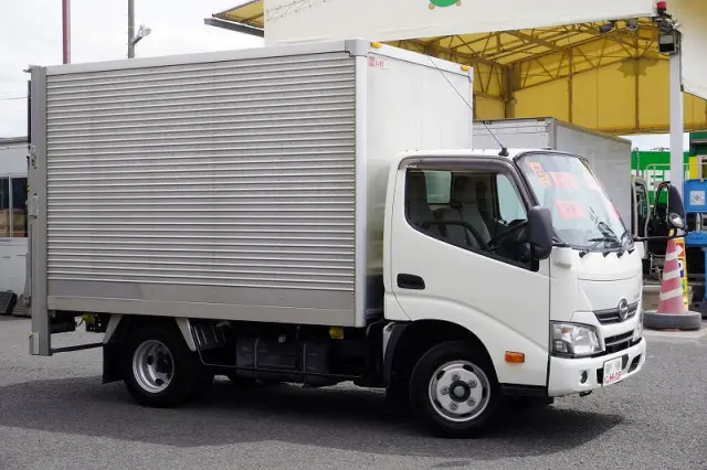 日野 デュトロ TKG-XZU605M(2WD)の写真6