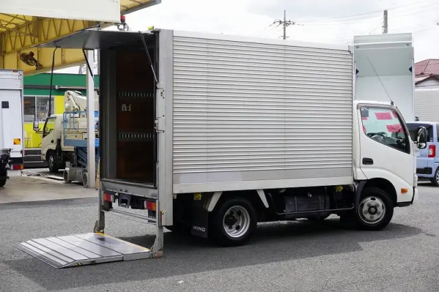 日野 デュトロ TKG-XZU605M(2WD)の写真9
