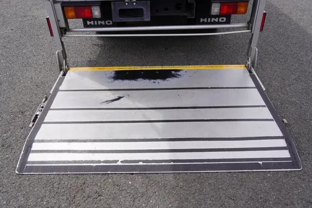 日野 デュトロ TKG-XZU605M(2WD)の写真24