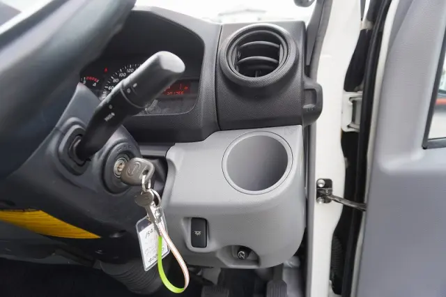 日野 デュトロ TKG-XZU605M(2WD)の写真37