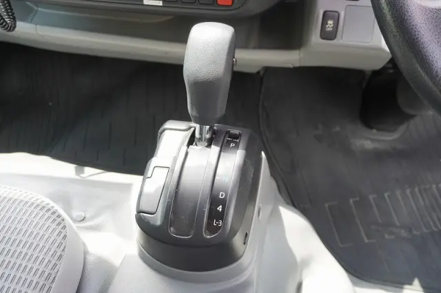 日野 デュトロ TKG-XZU710M(2WD)の写真35