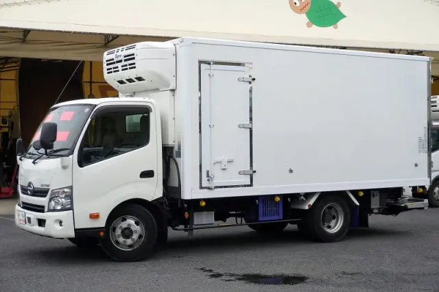 日野 デュトロ TKG-XZU712M(2WD)の写真1