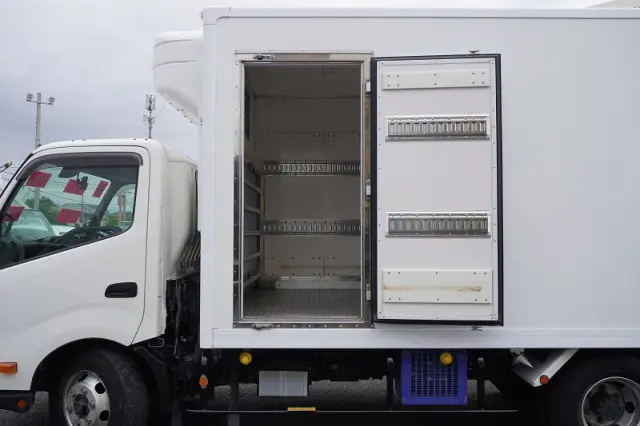 日野 デュトロ TKG-XZU712M(2WD)の写真19