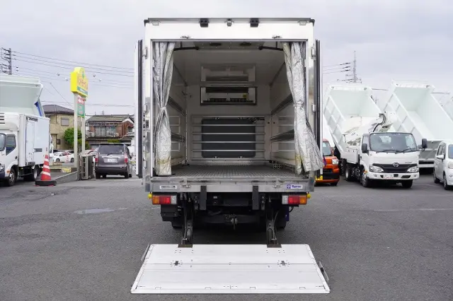 日野 デュトロ TKG-XZU712M(2WD)の写真21