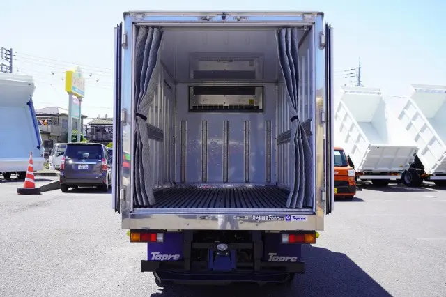 三菱 キャンター 2PG-FBAV0(2WD)の写真18