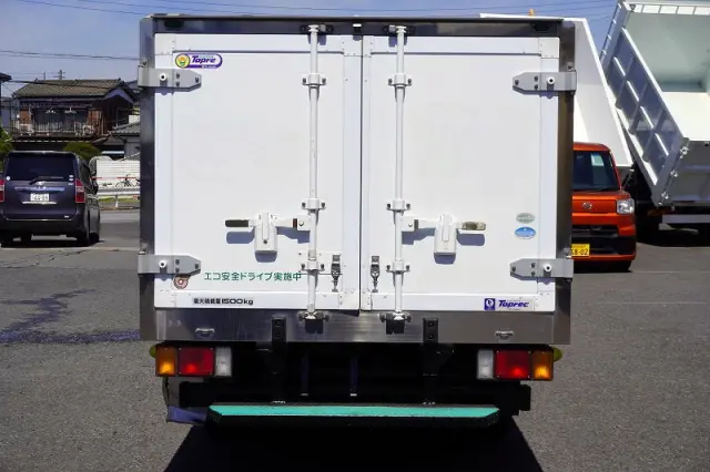 いすゞ エルフ TPG-NHR85AN(2WD)の写真4