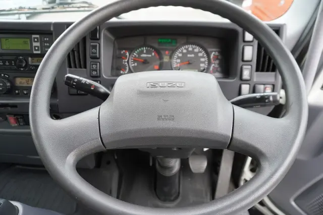 いすゞ フォワード TKG-FRR90S2(2WD)の写真36
