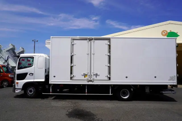 日野 レンジャー 2KG-FD2ABG(2WD)の写真3