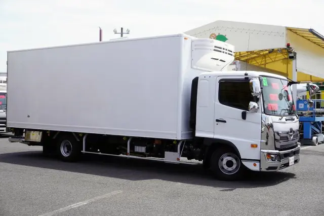 日野 レンジャー 2KG-FD2ABG(2WD)の写真6