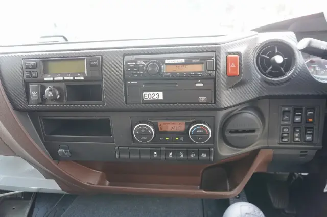 日野 レンジャー 2KG-FD2ABG(2WD)の写真40