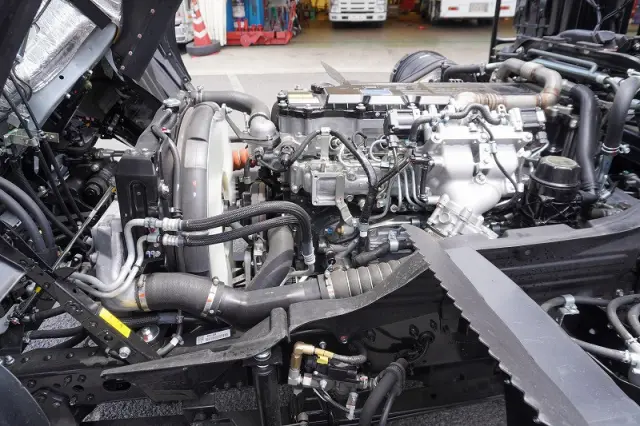 三菱 ファイター 2KG-FK62F(2WD)の写真14