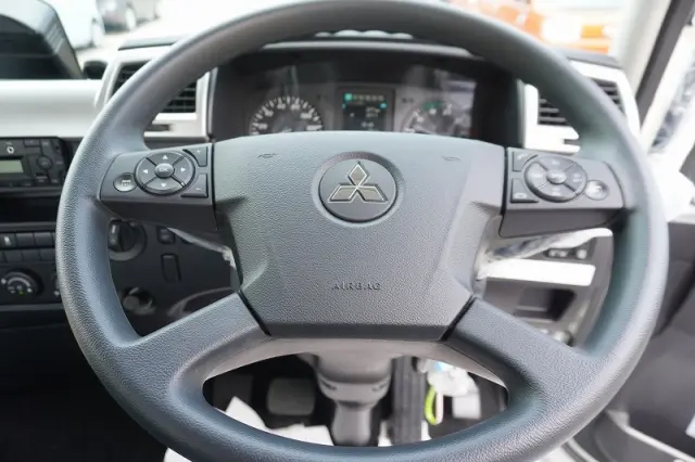 三菱 ファイター 2KG-FK62F(2WD)の写真24