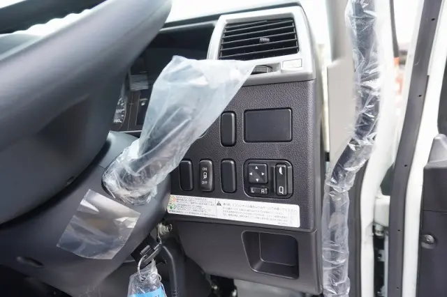三菱 ファイター 2KG-FK62F(2WD)の写真29