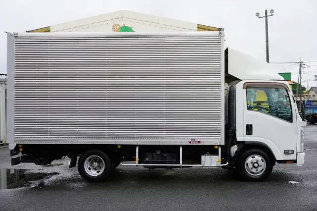 いすゞ エルフ TRG-NPR85AN(2WD)の写真5