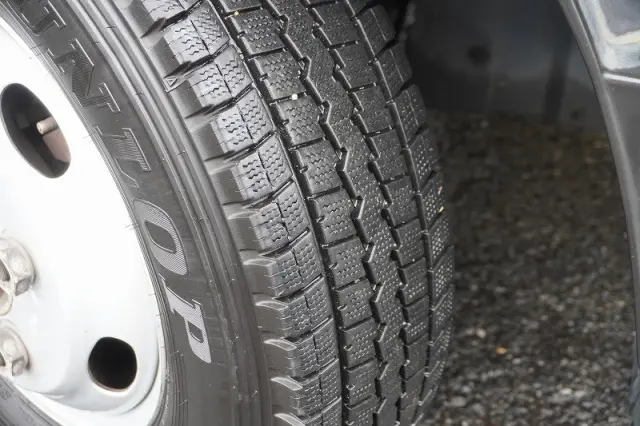 いすゞ エルフ TRG-NPR85AN(2WD)の写真10