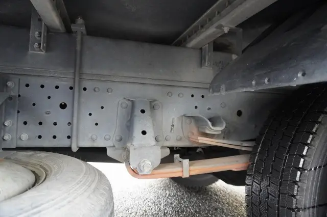 いすゞ エルフ TRG-NPR85AN(2WD)の写真12
