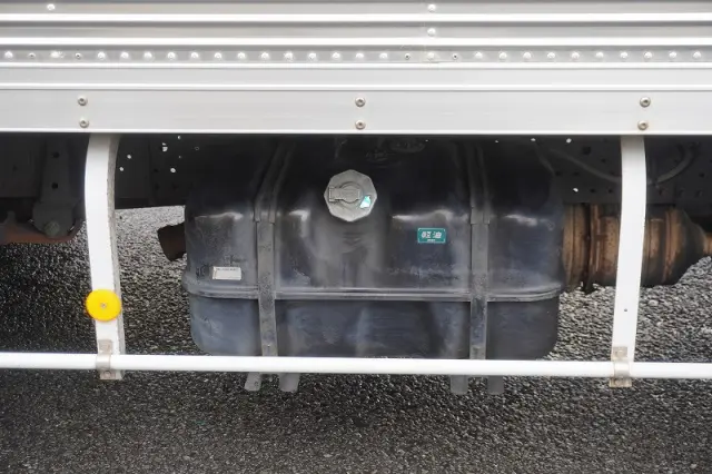 いすゞ エルフ TRG-NPR85AN(2WD)の写真33