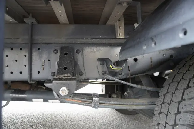 いすゞ エルフ 2RG-NLR88AN(2WD)の写真11
