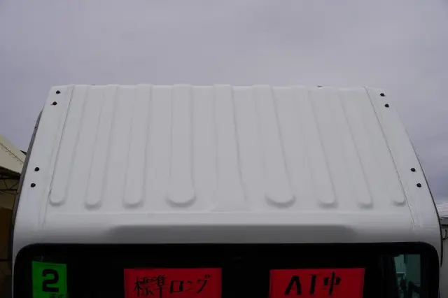 いすゞ エルフ 2RG-NLR88AN(2WD)の写真16
