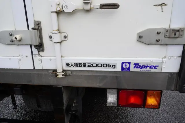 いすゞ エルフ 2RG-NPR88AN(2WD)の写真25