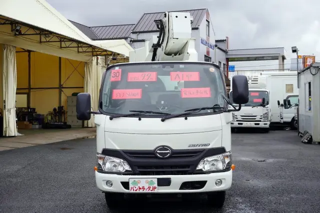 日野 デュトロ TPG-XZU600X(2WD)の写真2