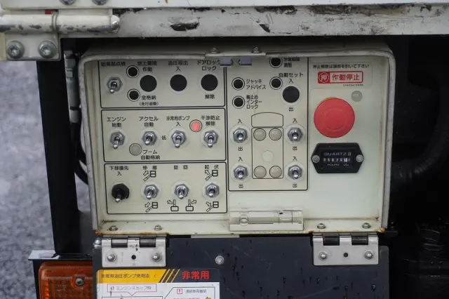 日野 デュトロ TPG-XZU600X(2WD)の写真33