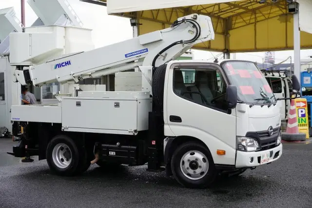 日野 デュトロ TKG-XZU600X(2WD)の写真6