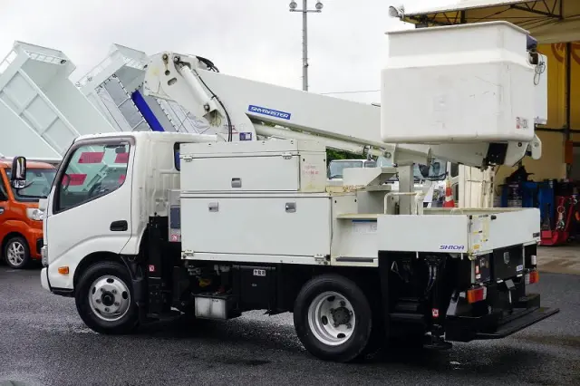 日野 デュトロ TKG-XZU600X(2WD)の写真7