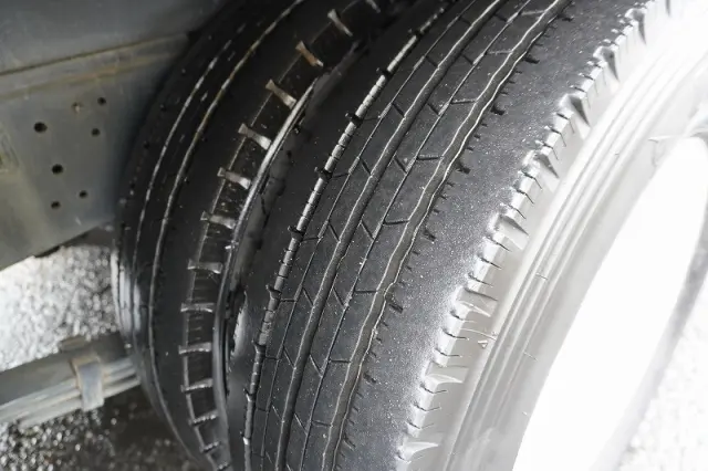 日野 デュトロ TKG-XZU600X(2WD)の写真10